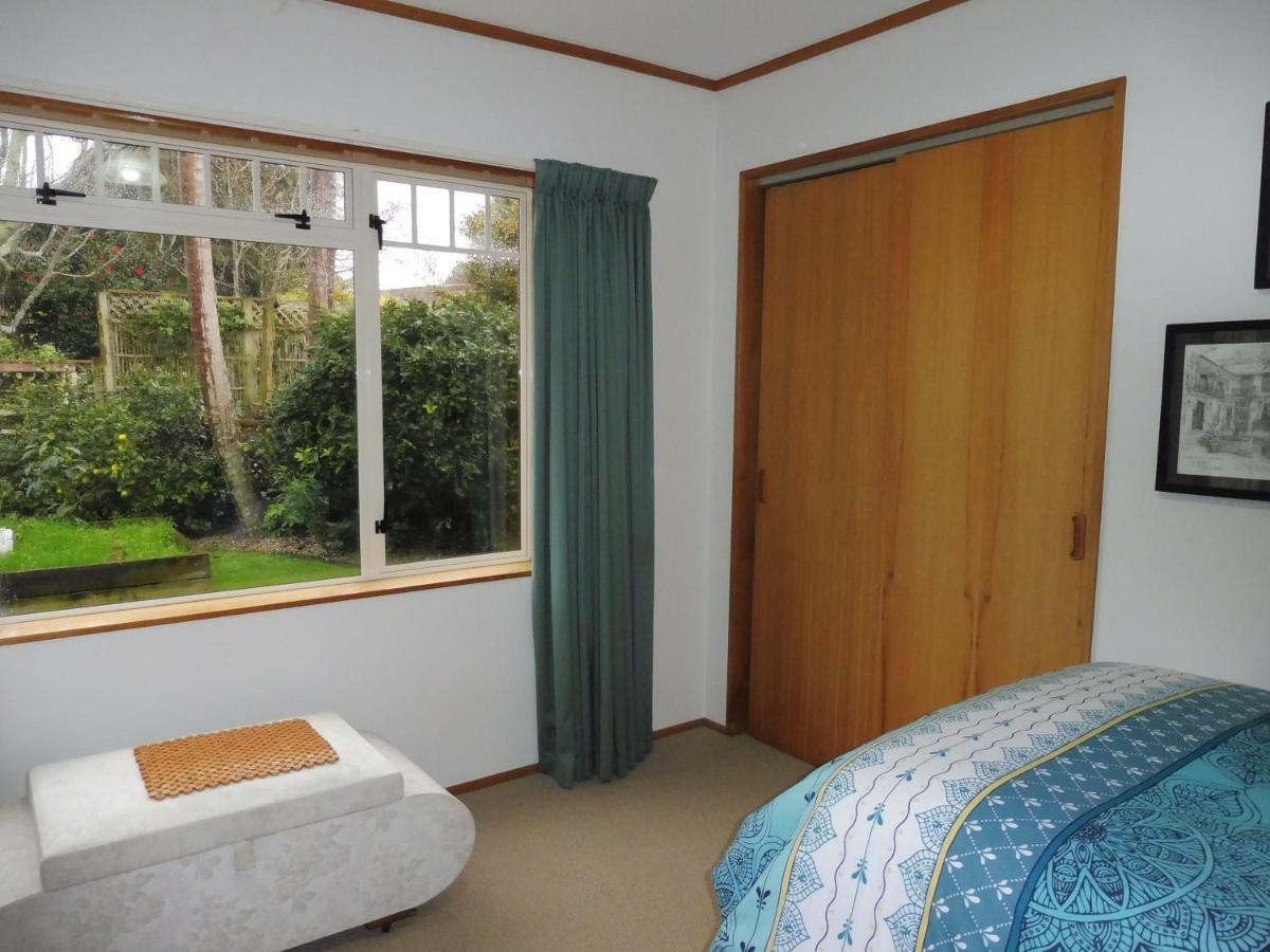 Hideaway Off Heta Apartment New Plymouth Exterior photo